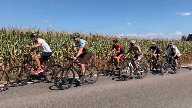 Cyclists taking part in a Flow Momentum Construction Ride